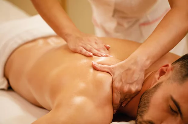 Customized Massage Experiences at MassageMaster